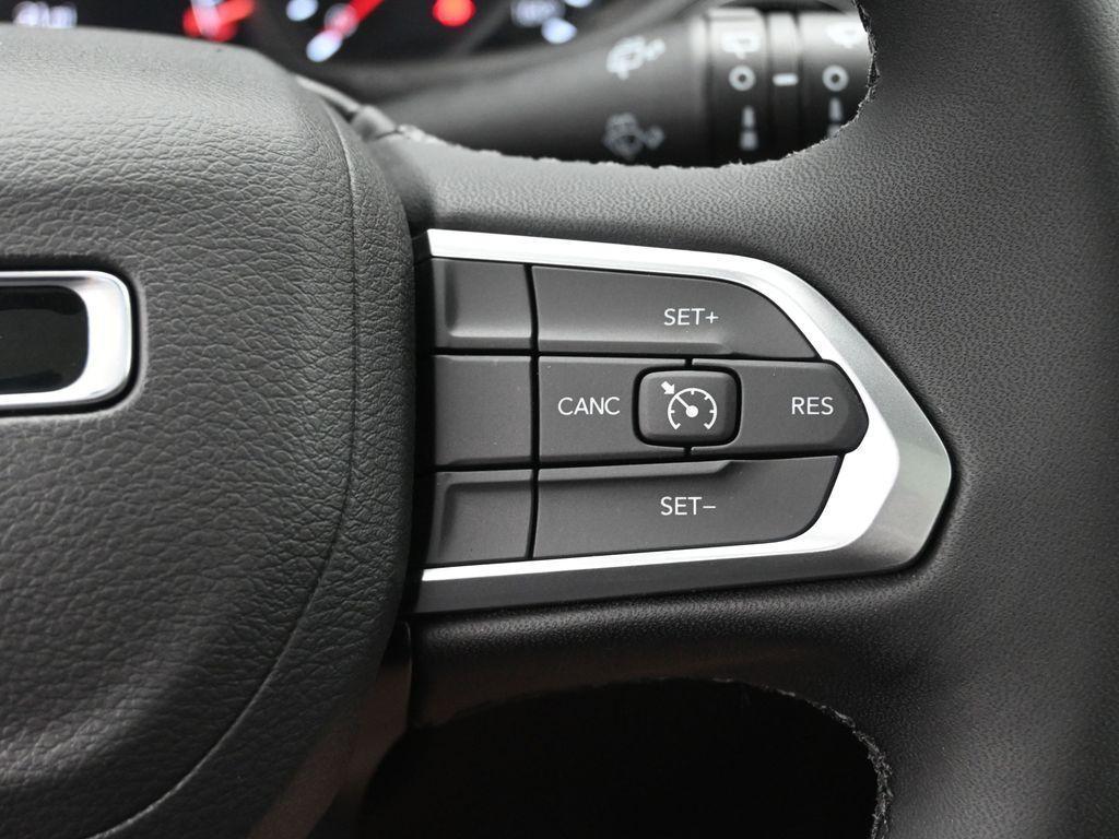 new 2025 Jeep Compass car, priced at $33,583