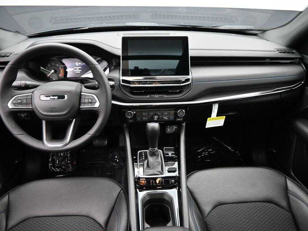 new 2025 Jeep Compass car, priced at $33,583