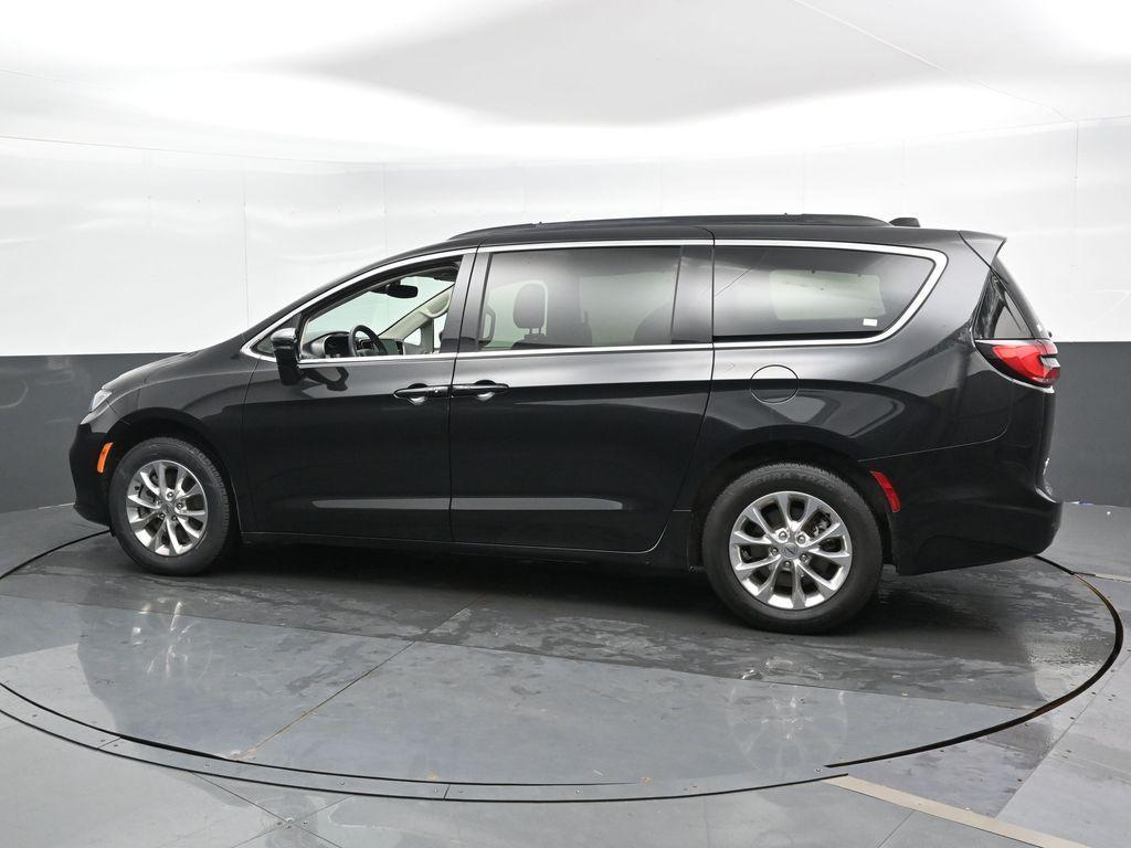 used 2022 Chrysler Pacifica car, priced at $26,999