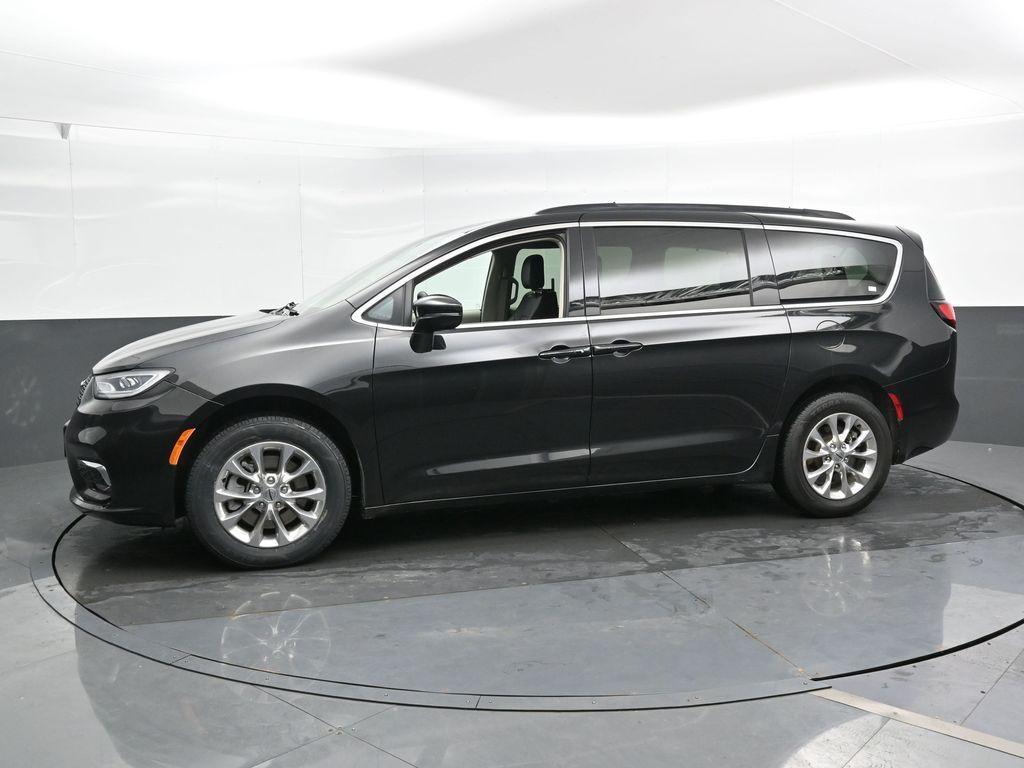 used 2022 Chrysler Pacifica car, priced at $26,999