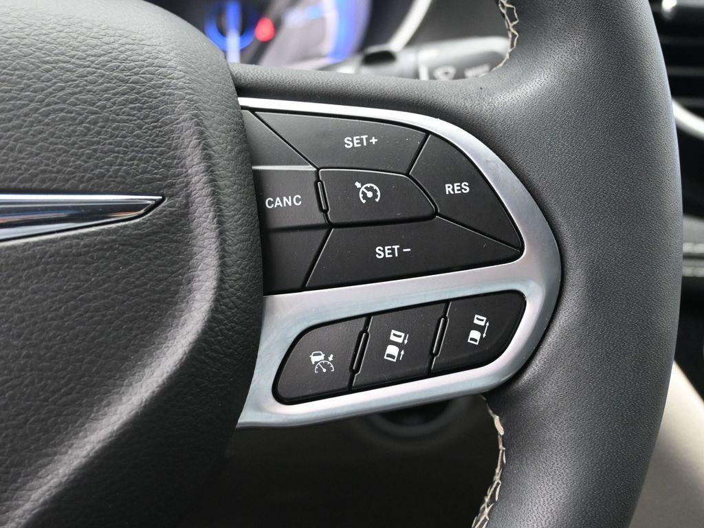 used 2022 Chrysler Pacifica car, priced at $26,999