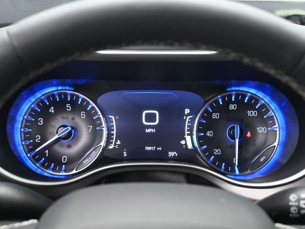 used 2022 Chrysler Pacifica car, priced at $26,999
