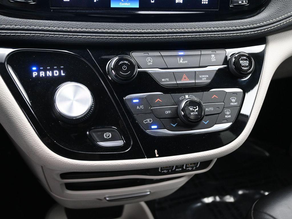 used 2022 Chrysler Pacifica car, priced at $26,999