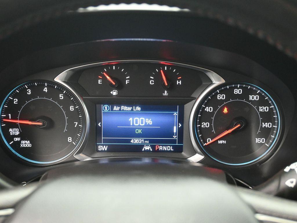 used 2022 Chevrolet Equinox car, priced at $24,680