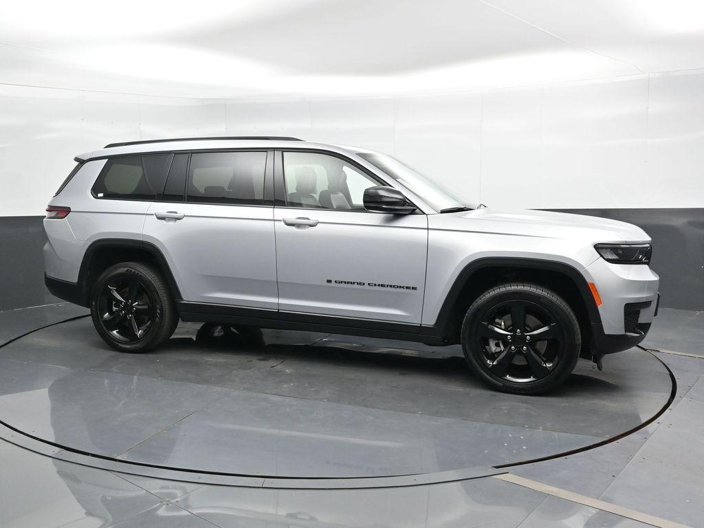 used 2024 Jeep Grand Cherokee L car, priced at $33,991