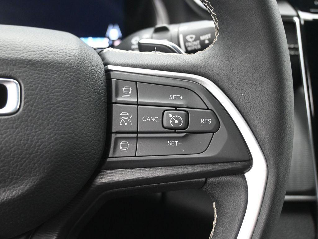 used 2024 Jeep Grand Cherokee L car, priced at $33,991