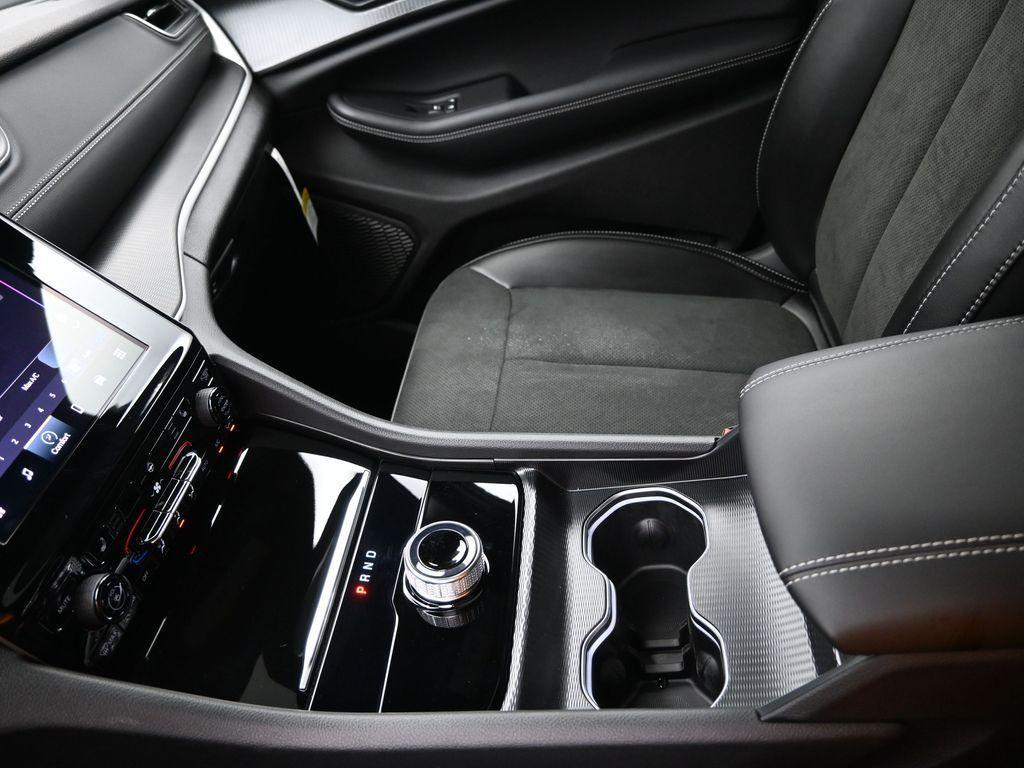 new 2025 Jeep Grand Cherokee L car, priced at $46,142
