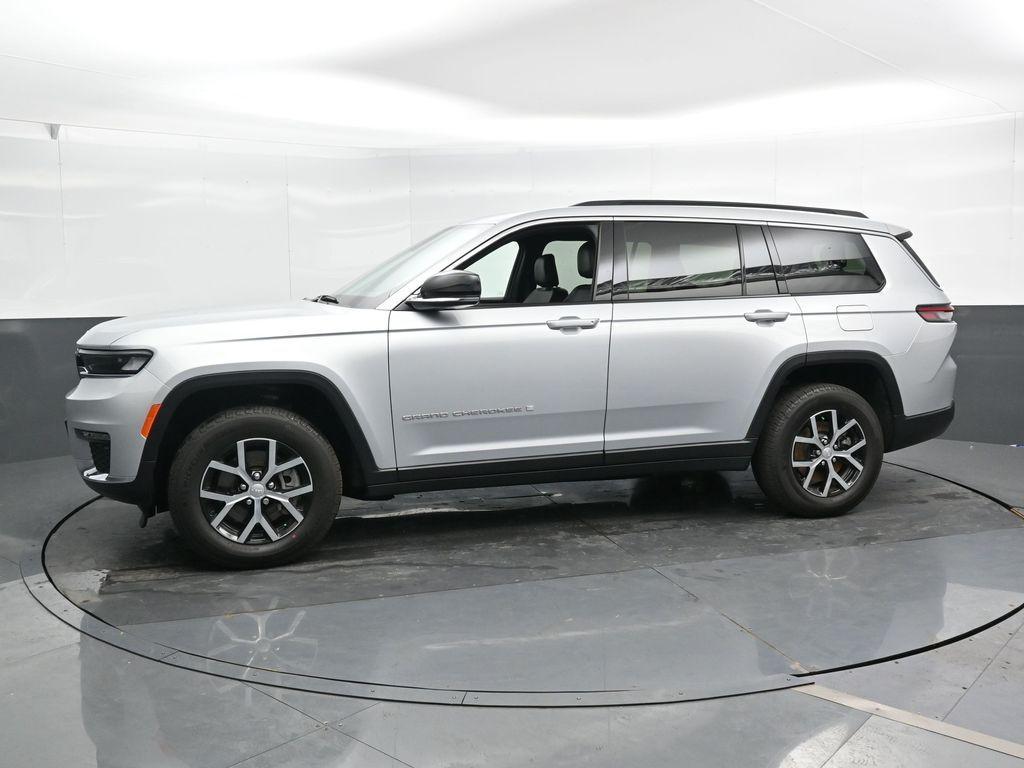new 2025 Jeep Grand Cherokee L car, priced at $45,820