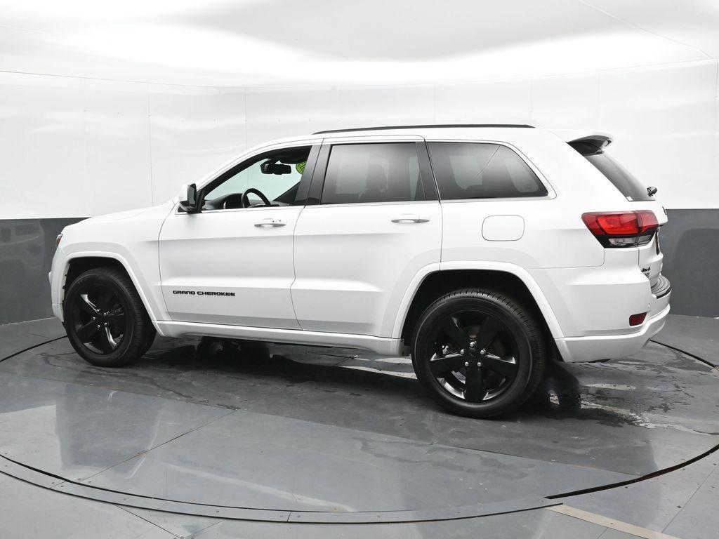 used 2015 Jeep Grand Cherokee car, priced at $15,997