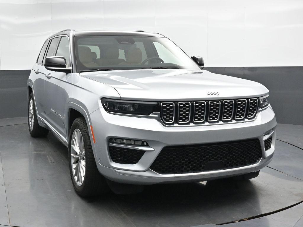 used 2024 Jeep Grand Cherokee car