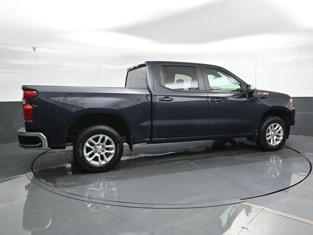 used 2022 Chevrolet Silverado 1500 car, priced at $37,618
