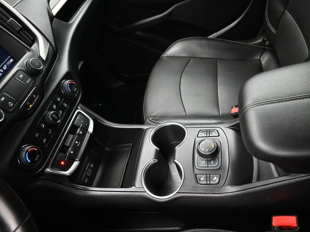 used 2023 GMC Terrain car, priced at $24,138
