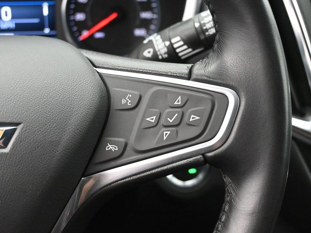used 2022 Chevrolet Equinox car, priced at $21,875