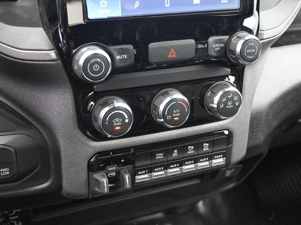 new 2025 Ram 2500 car, priced at $52,682