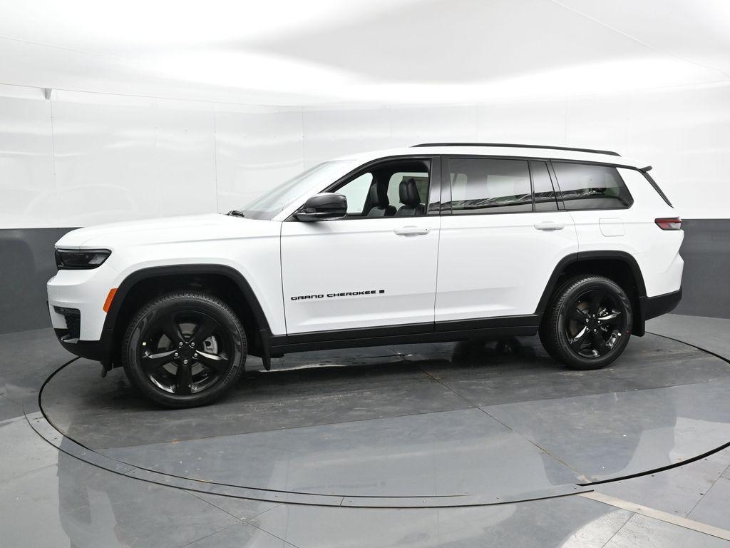 new 2025 Jeep Grand Cherokee L car, priced at $54,362