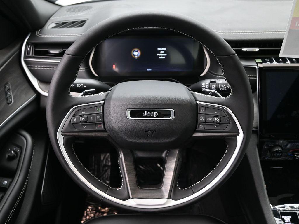 new 2025 Jeep Grand Cherokee L car, priced at $54,362