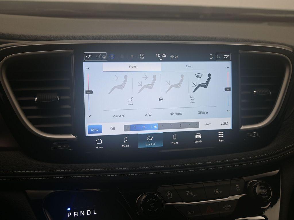 new 2025 Chrysler Pacifica car, priced at $37,991
