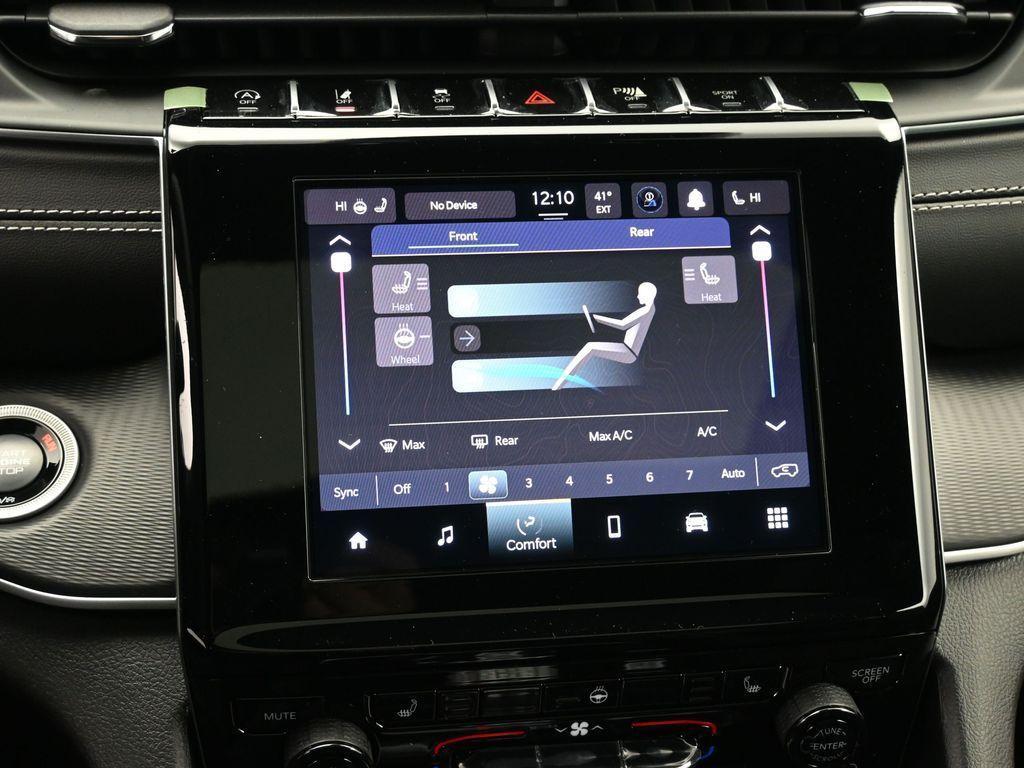 new 2025 Jeep Grand Cherokee L car, priced at $43,995