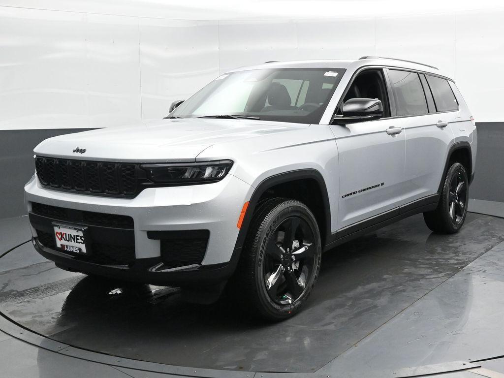 new 2025 Jeep Grand Cherokee L car, priced at $43,995
