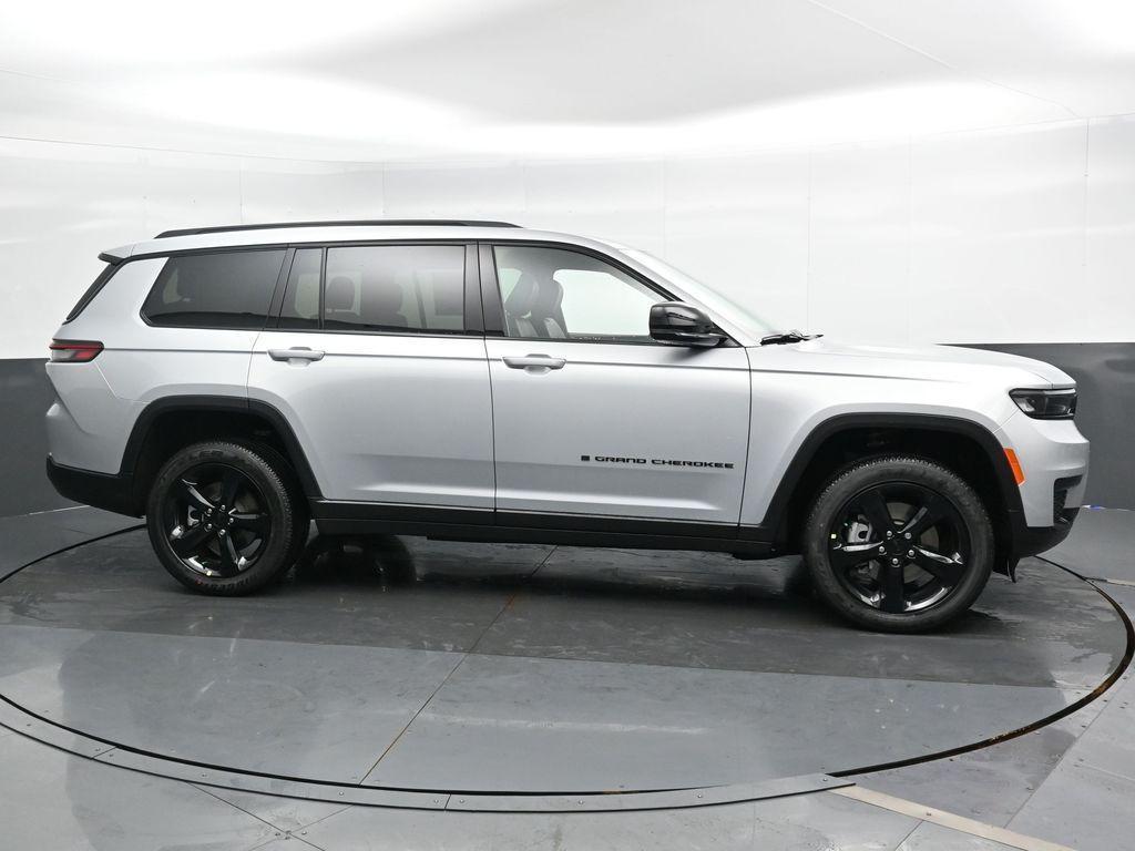 new 2025 Jeep Grand Cherokee L car, priced at $43,995