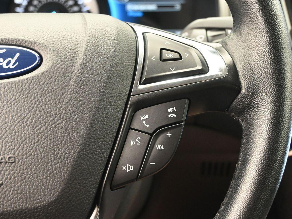 used 2024 Ford Edge car, priced at $22,616