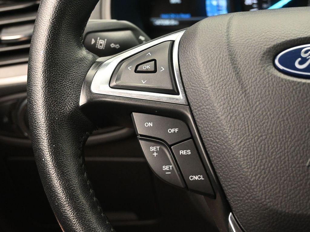 used 2024 Ford Edge car, priced at $22,616