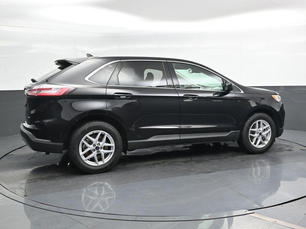 used 2024 Ford Edge car, priced at $22,616