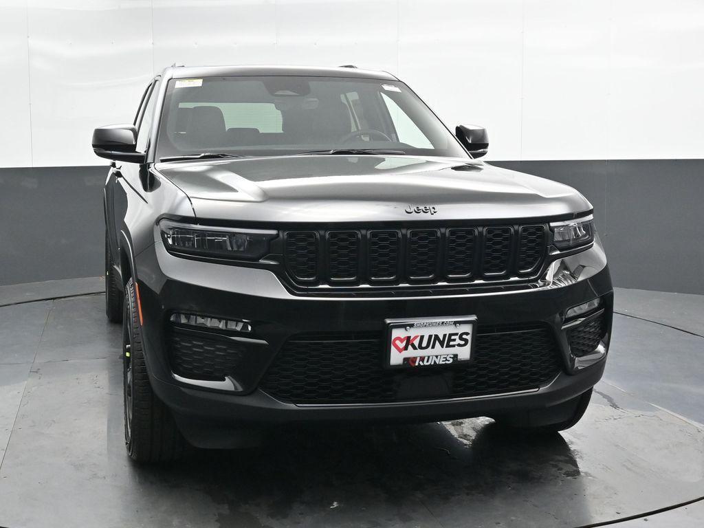 new 2025 Jeep Grand Cherokee car, priced at $48,595