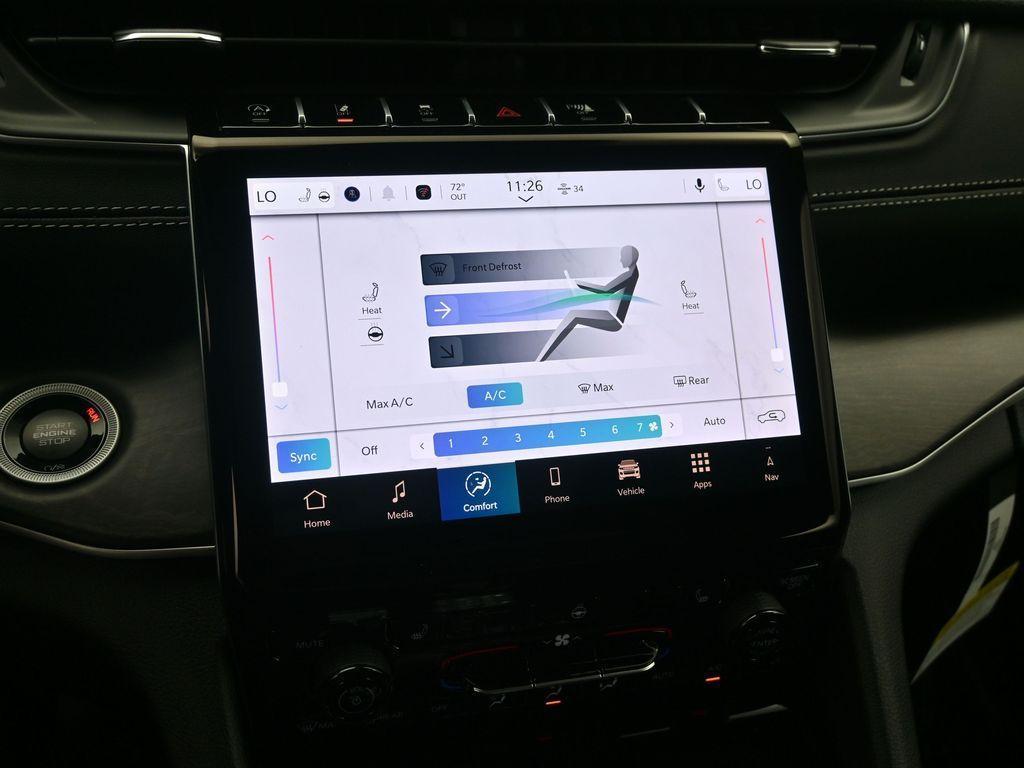 new 2025 Jeep Grand Cherokee car, priced at $48,595