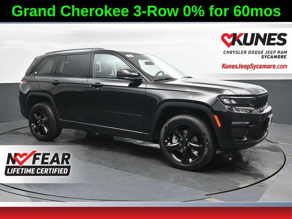 new 2025 Jeep Grand Cherokee car, priced at $48,595