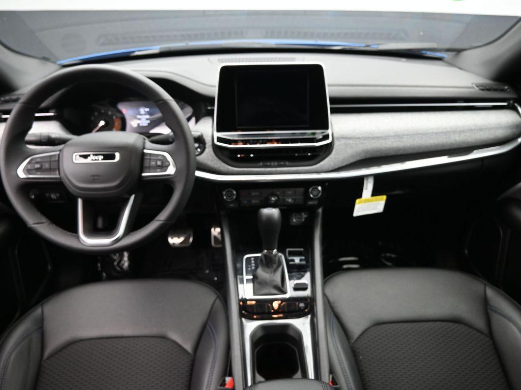 new 2025 Jeep Compass car, priced at $26,991