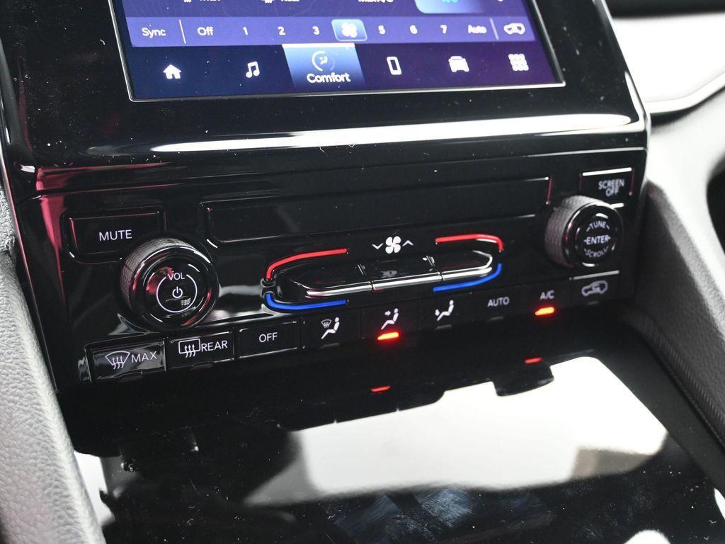 new 2025 Jeep Grand Cherokee car, priced at $34,465