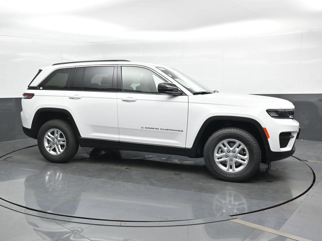 new 2025 Jeep Grand Cherokee car, priced at $34,465