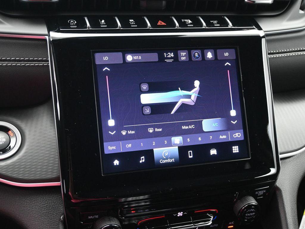 new 2025 Jeep Grand Cherokee car, priced at $34,465