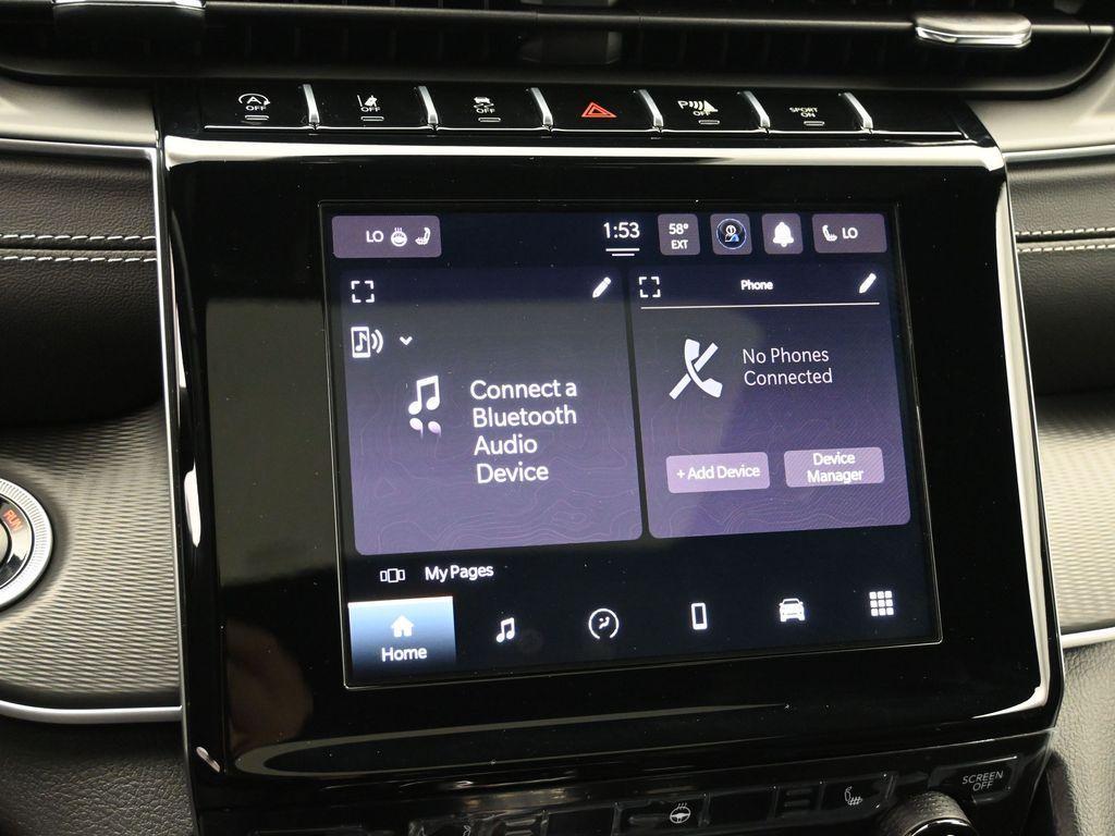 new 2025 Jeep Grand Cherokee car, priced at $46,595