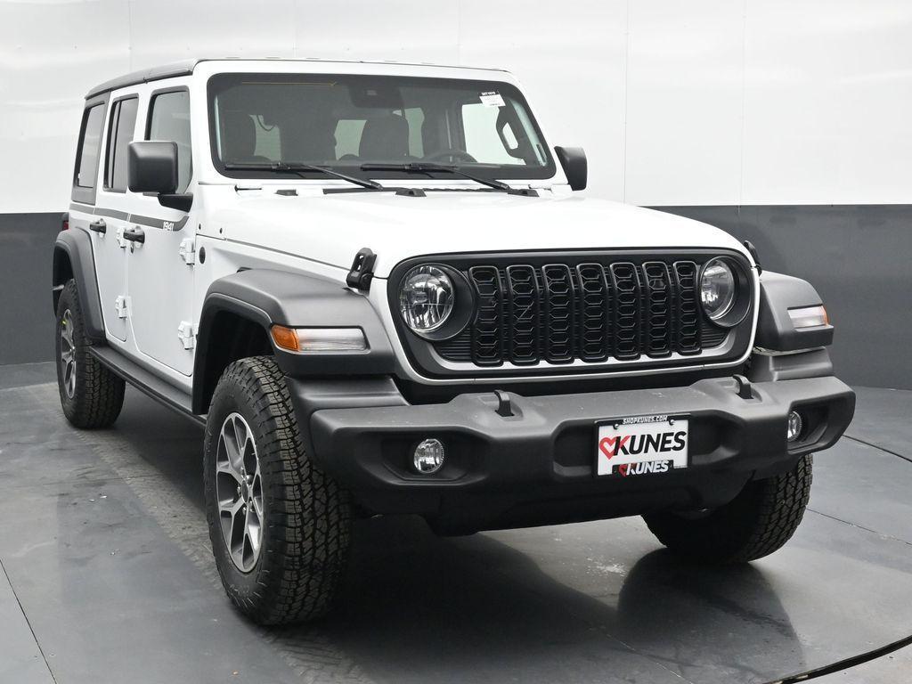 new 2025 Jeep Wrangler car, priced at $47,295