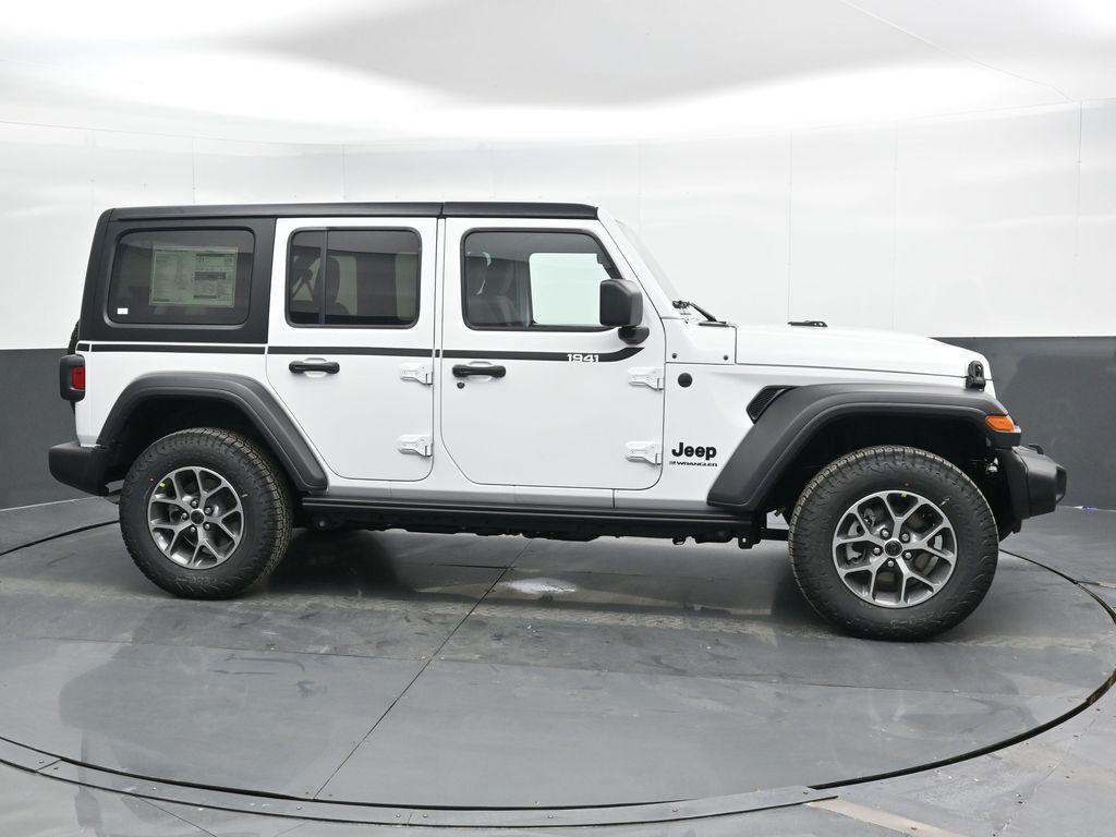 new 2025 Jeep Wrangler car, priced at $47,295