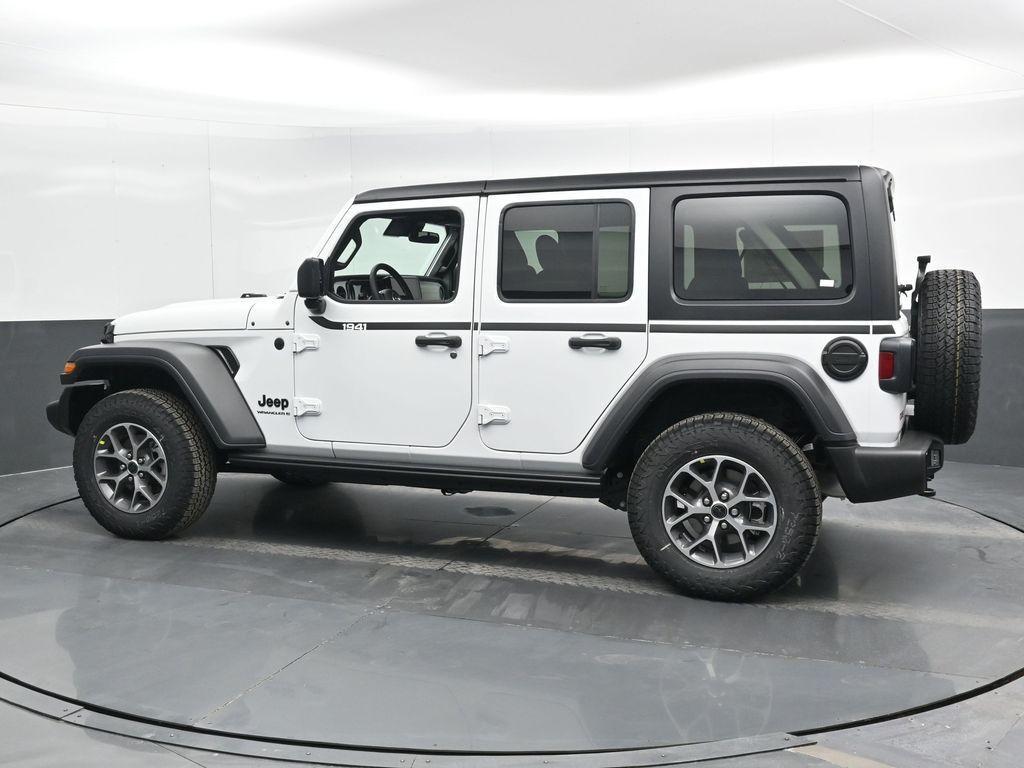 new 2025 Jeep Wrangler car, priced at $47,295