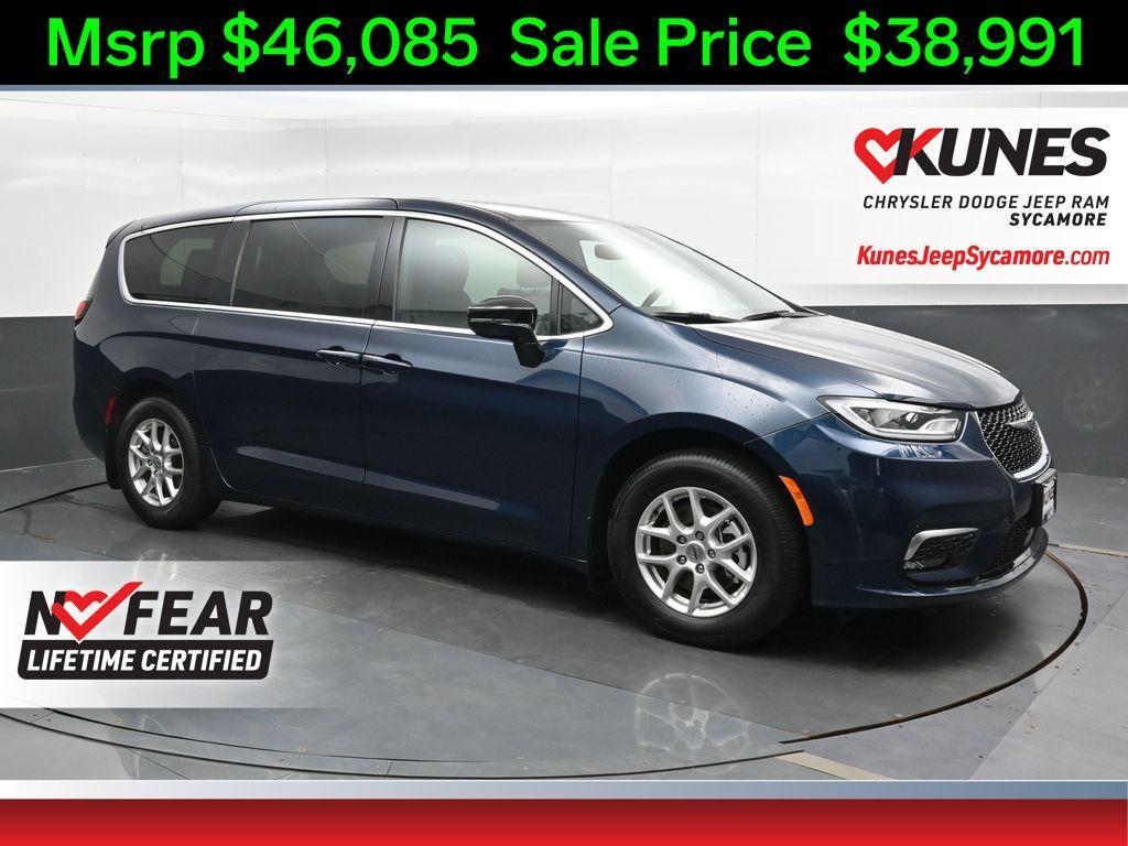 new 2025 Chrysler Pacifica car, priced at $38,991