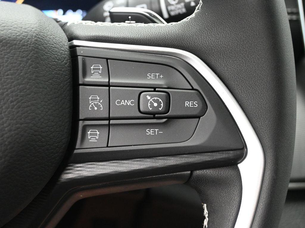 new 2025 Jeep Grand Cherokee L car, priced at $45,991