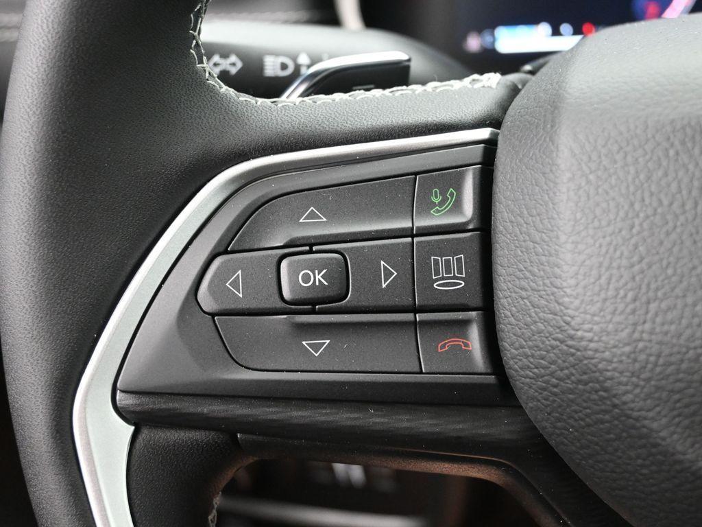 new 2025 Jeep Grand Cherokee L car, priced at $45,991