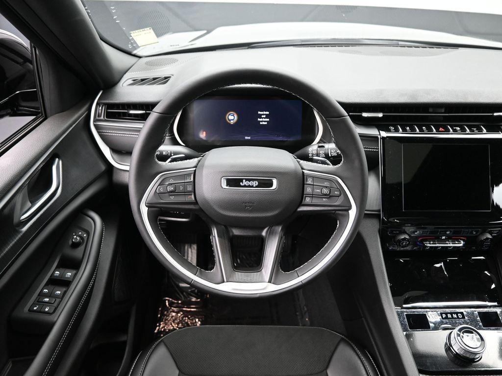 new 2025 Jeep Grand Cherokee L car, priced at $45,991