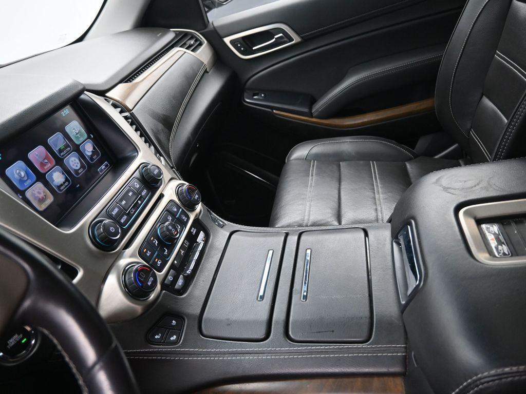 used 2020 GMC Yukon car, priced at $39,677