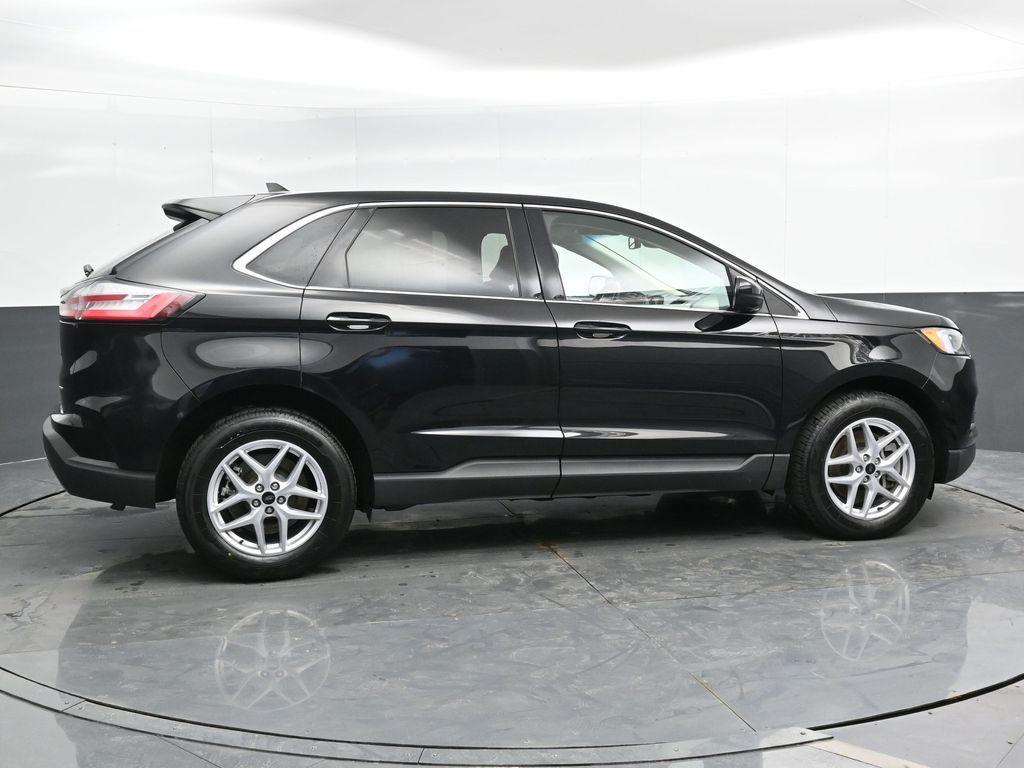 used 2023 Ford Edge car, priced at $22,577