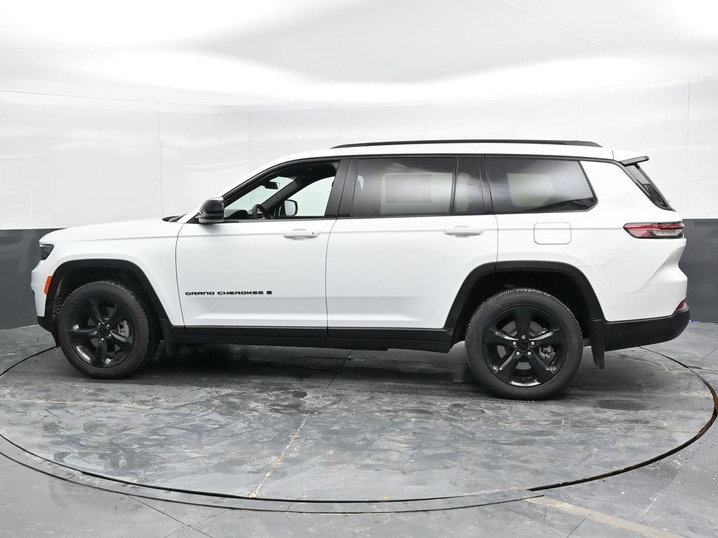 new 2025 Jeep Grand Cherokee L car, priced at $43,995