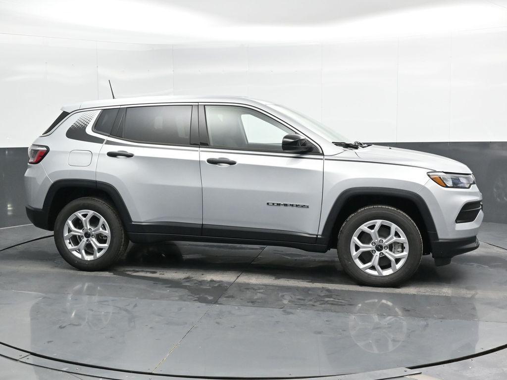 new 2025 Jeep Compass car, priced at $27,098