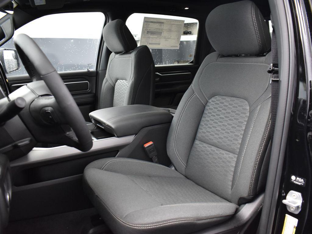 new 2025 Ram 1500 car, priced at $51,997