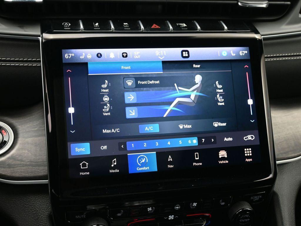 used 2024 Jeep Grand Cherokee L car, priced at $38,791
