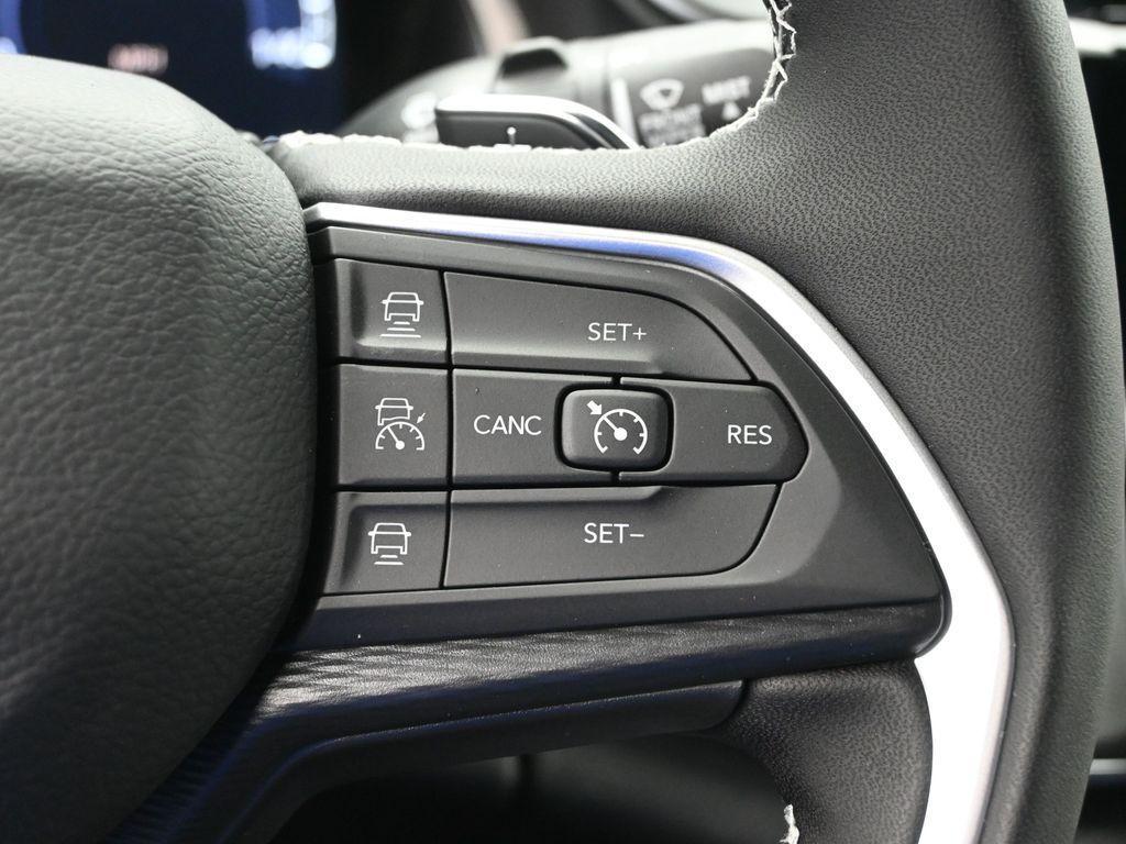 new 2025 Jeep Grand Cherokee L car, priced at $41,995