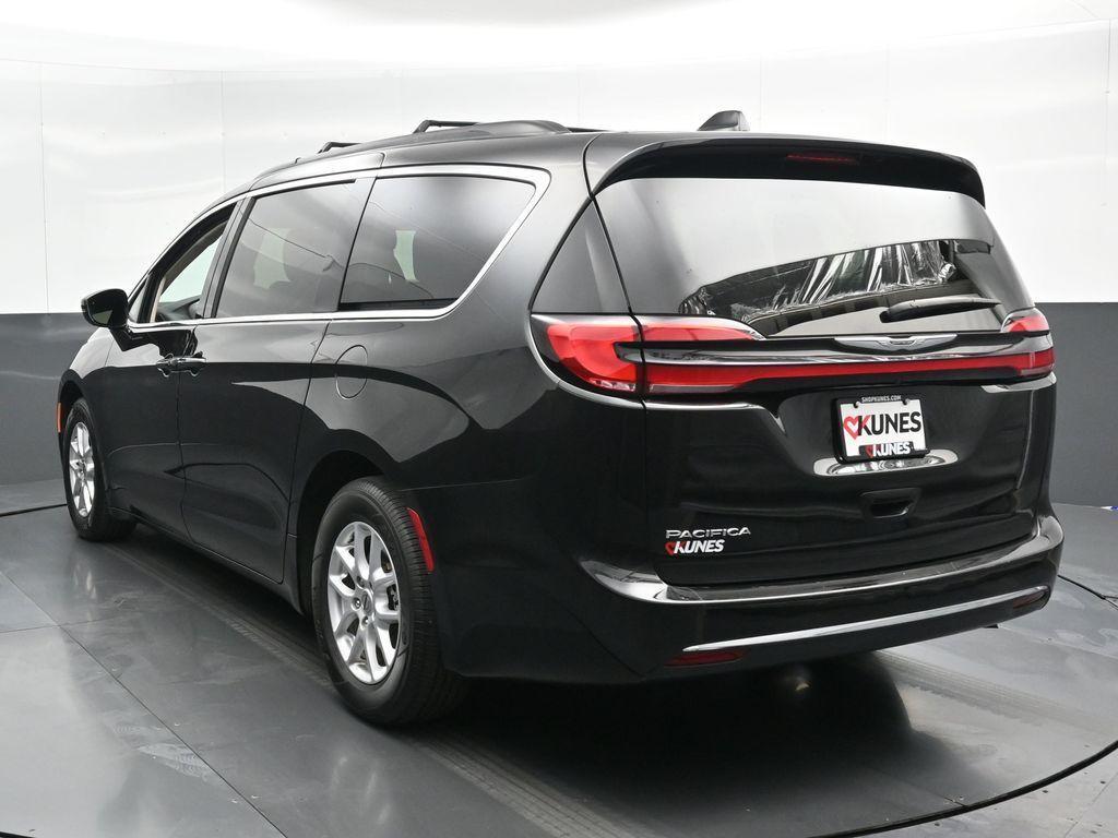 used 2022 Chrysler Pacifica car, priced at $21,995